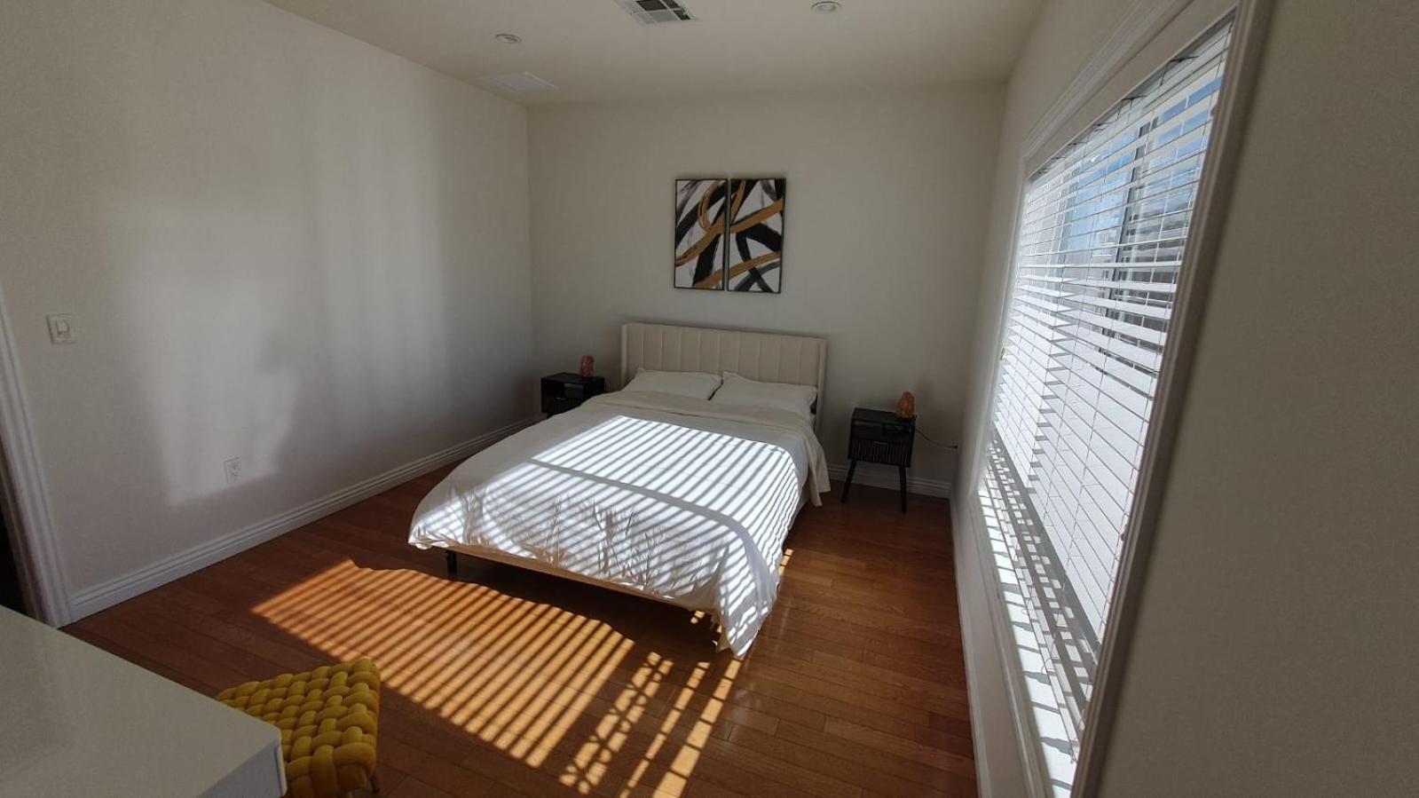 3 Bedroom Hollywood Gem Лос-Анджелес Экстерьер фото